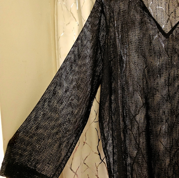 BLACK SWIMSUIT COVER-UP MADE OF SEE THROUGH NETTING WITH BLACK SEQUINS ON FABRIC - Picture 4 of 11